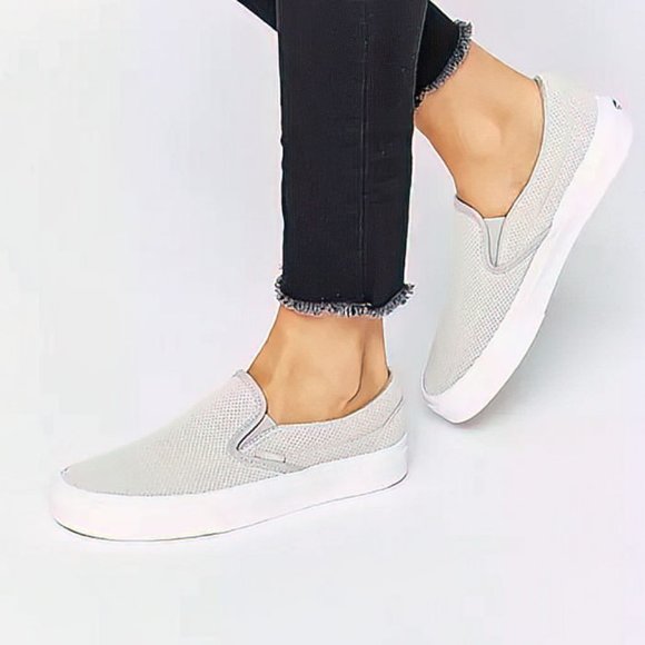 Vans Classic Slip On Perf Suede Silver Cloud - Picture 2 of 9